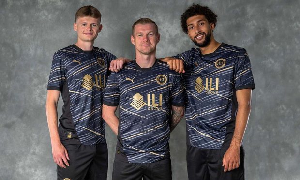 Adam Mackinnon, Billy Mckay and Remi Savage model Caley Thistle's new away kit for the 2024-25 season. Image: Trevor Martin/ICTFC