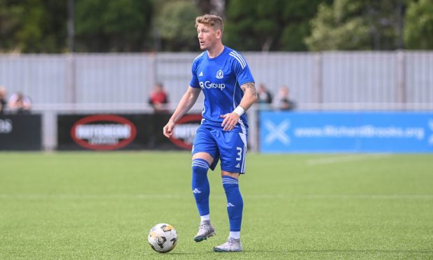 Connor Scully is looking for a positive response from Cove Rangers when they play Forfar Athletic.