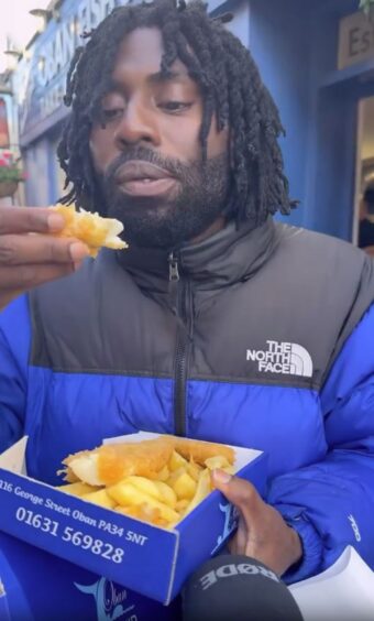 Fabu D, comedian Black Paddy enjoyed a taste of fish and chips in Oban. 