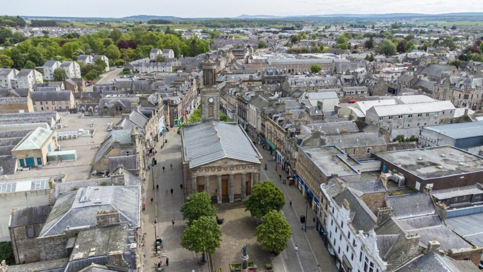 An aerial view of High Street, Elgin