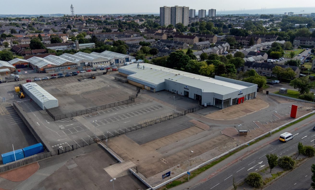 The retail giant could soon be moving into the former car dealership. Image: Kenny Elrick/DC Thomson