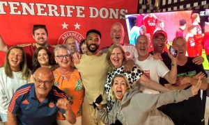 Shay Logan is just one of the former players to show up at Zizzi's. Image: Tenerife Dons.