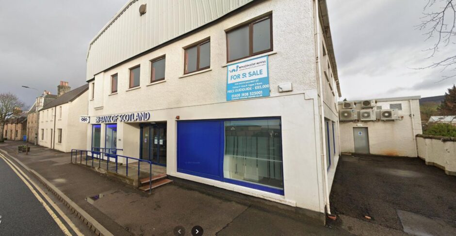 Exterior of Bank of Scotland branch in Golspie.