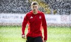 Aberdeen's Jack MacKenzie ahead of the Premiership match against Dundee at Dens Park. Image: SNS.