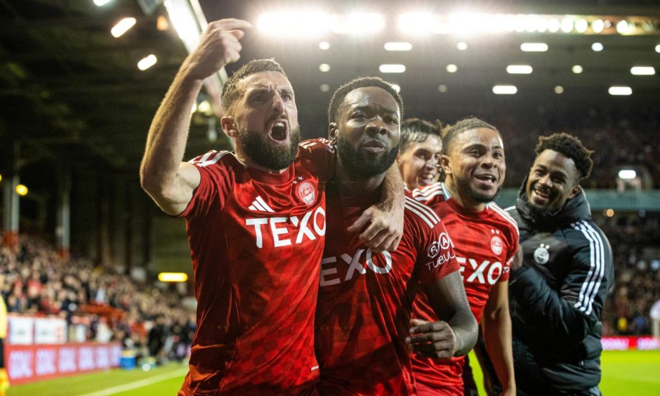 Aberdeen's Shayden Morris celebrates with Graeme Shinnie as he scores to make it 2-1 against Rangers. Image: SNS