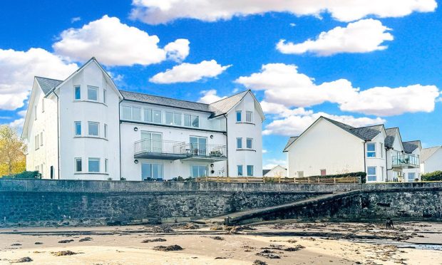 The ground floor flat has direct access to the beach. Image: Supplied by Fiuran.