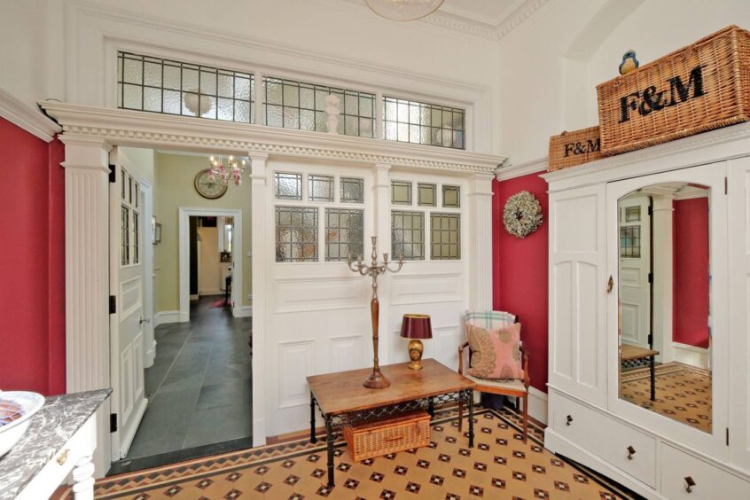 The entrance vestibule has beautiful traditional features. Image: Ledingham Chalmers Estate Agency