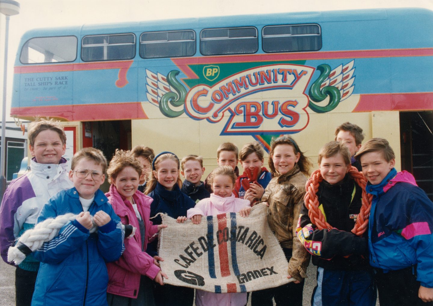 P5 pupils from Greenbrae Primary had a look around the BP Exploration bus