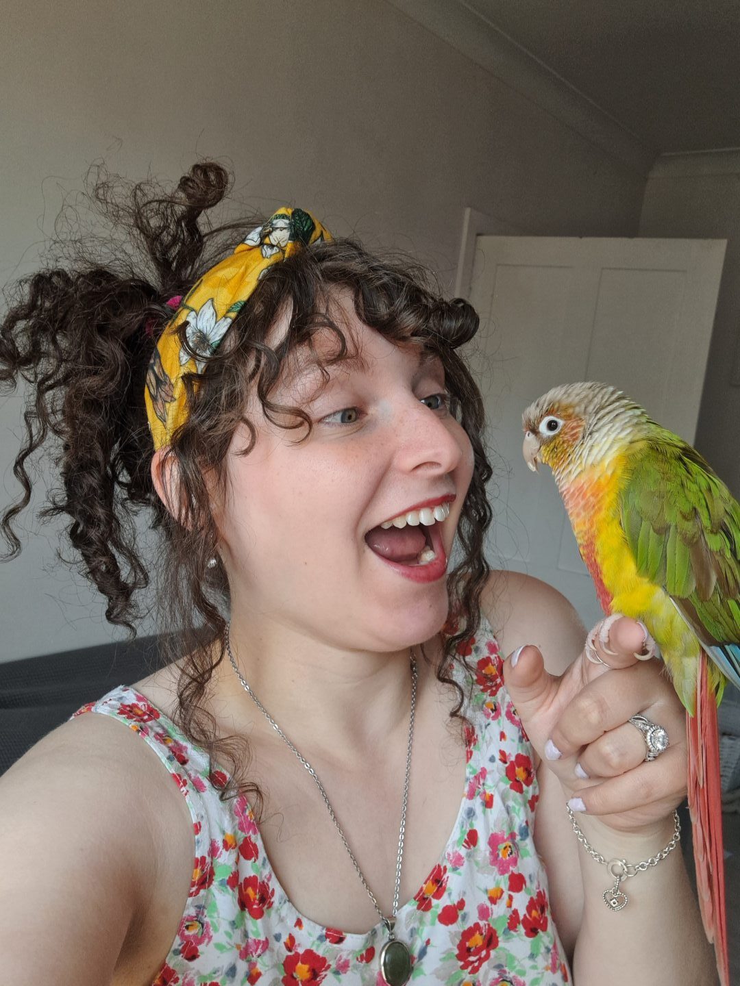 Aberdeenshire owner Jade and Tofu the parrot