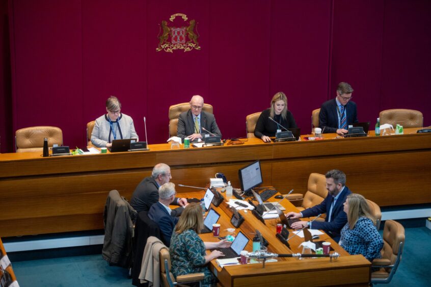 Alan Thomson, far right, is the council's interim governance chief. Image: Kath Flannery/DC Thomson