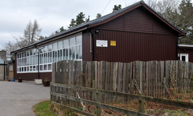 Logie Primary exterior.