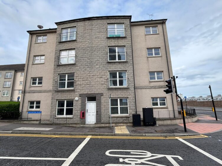 The flat building in the Affleck Street development, which looks out onto Wellington Place, was evacuated after smoke billowed from the No. 60 Airbnb. Image: Alastair Gossip/DC Thomson