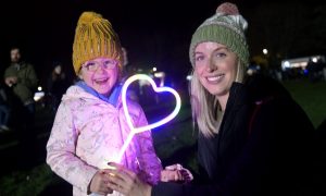 Natalie Stephen with her daughter Jessica (4) of Inverness enjoying the evening. Sandy McCook/DC Thomson