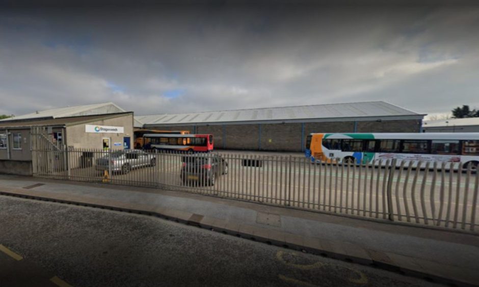 Google image of Stagecoach depot in Elgin. 