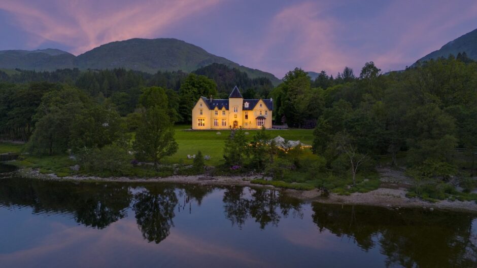 There are winter visits to be had at the Glenfinnan House House Hotel. 