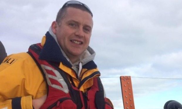 Kirkwall RNLI volunteer Kenneth Gee has been made MBE in the 2025 New Year's Honours.