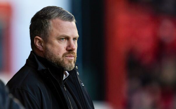 Aberdeen manager Jimmy Thelin during the 3-1 loss to Hibs at Pittodrie. Image: SNS