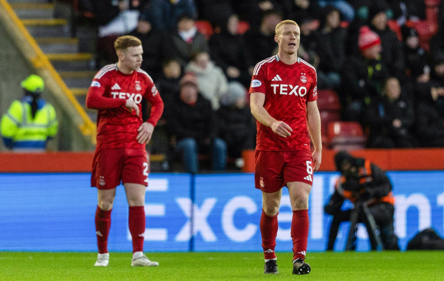 Aberdeen's Sivert Hiltne Nilsen (R) looks dejected during the Premiership match against Hibs.