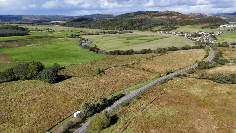 Achnashelloch Farm's location