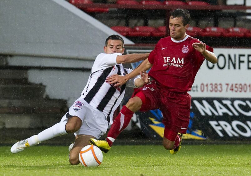 Lee Hendrie in action during a friendly for Aberdeen FC at Dunfermline.