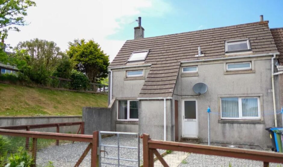 Stornoway home is within walking distance of the town centre