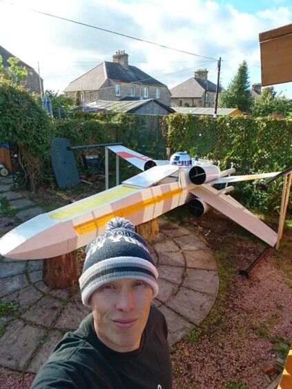 Markas and X-wing