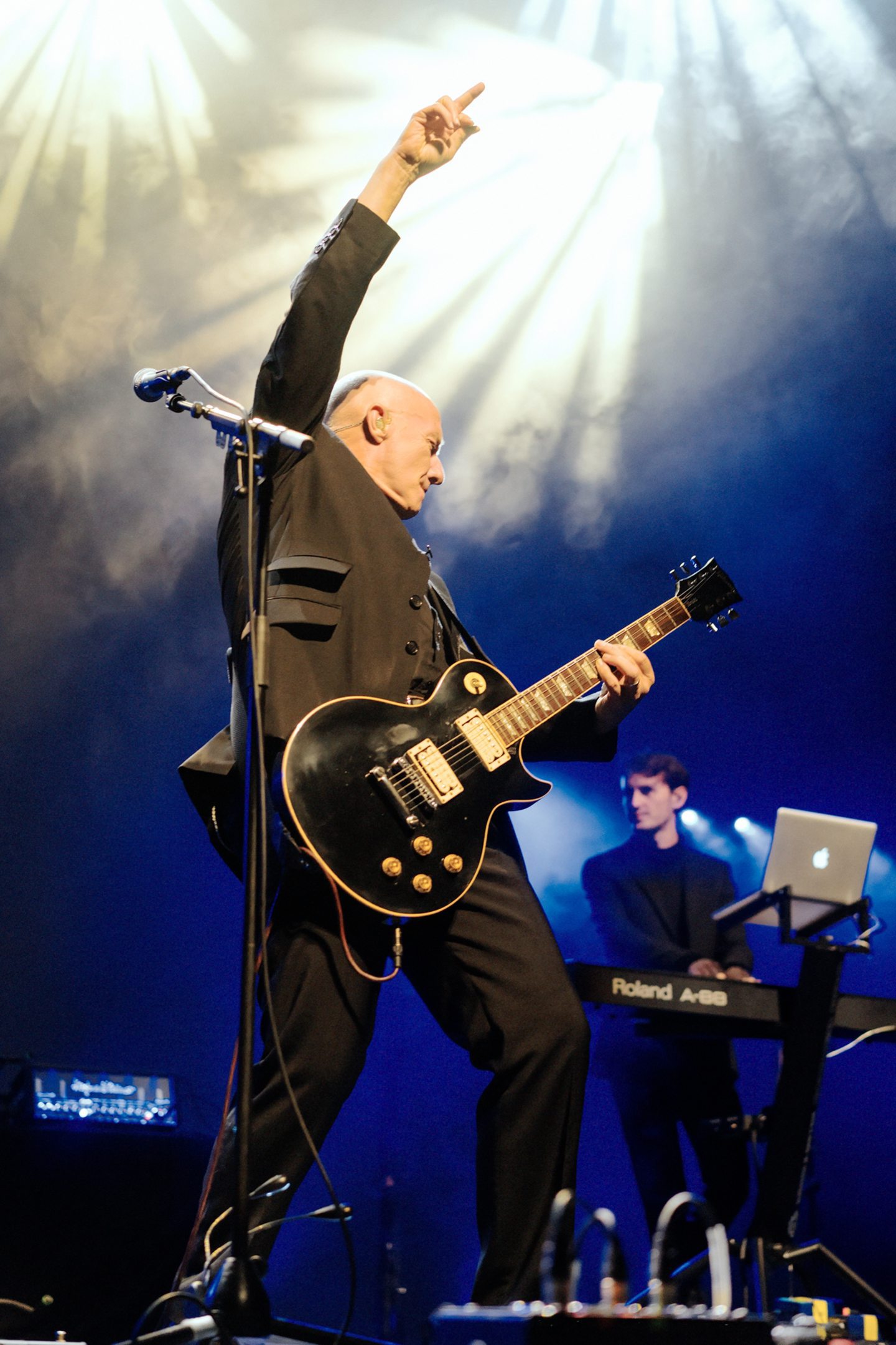 Band Aid legend Midge Ure performing live from a back catalogue stretching more than 50 years. mage by Andy Siddens