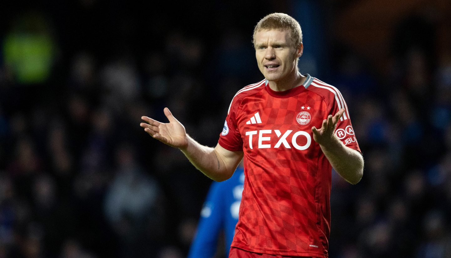 Aberdeen's Sivert Heltne Nilsen in action during the 3-0 loss to Rangers at Ibrox. Image: SNS 