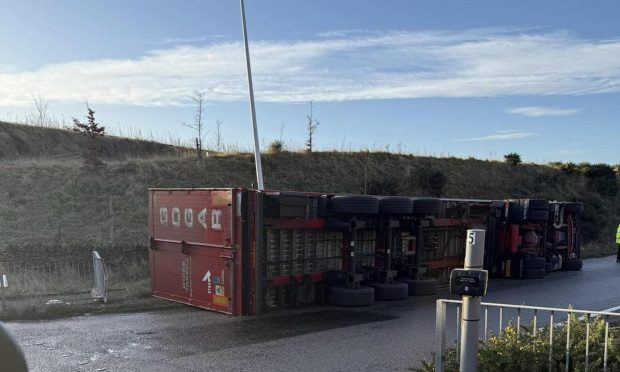 Overturned lorry near Stonehaven. Image: Fubar News.