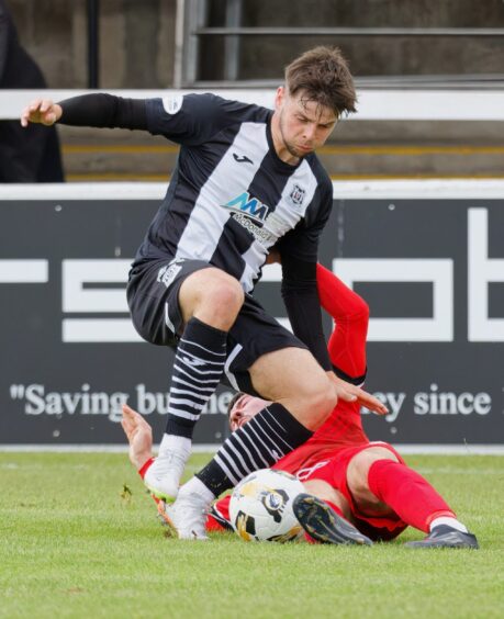 Elgin City's Lewis Hyde in action against Bonnyrigg Rose at Borough Briggs, Elgin, on September 14, 2024. 