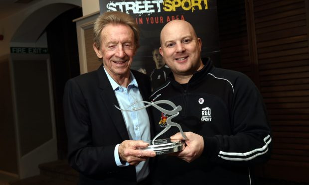 Denis Law and trust CEO Williams. Image: Darrell Benns/DC Thomson