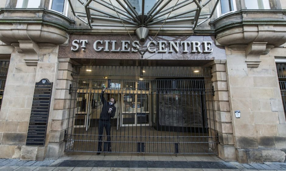 St Giles Centre gates being locked. 