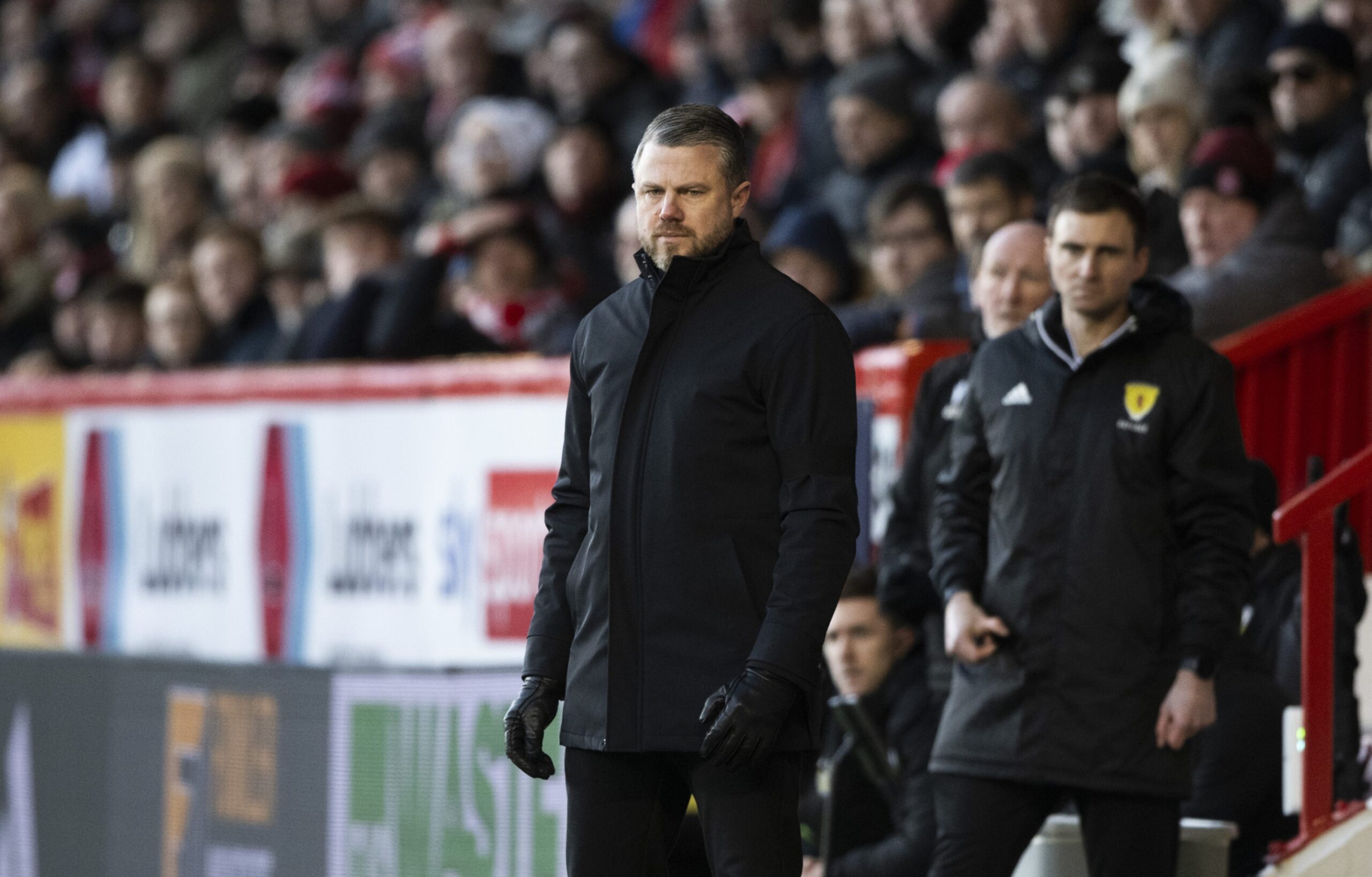 Aberdeen manager Jimmy Thelin on the touch-line during the 3-0 loss to St Mirren at Pittodrie. Image: SNS 