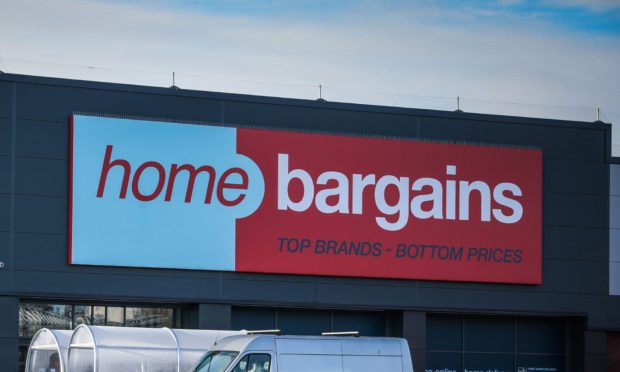 Home Bargains sign