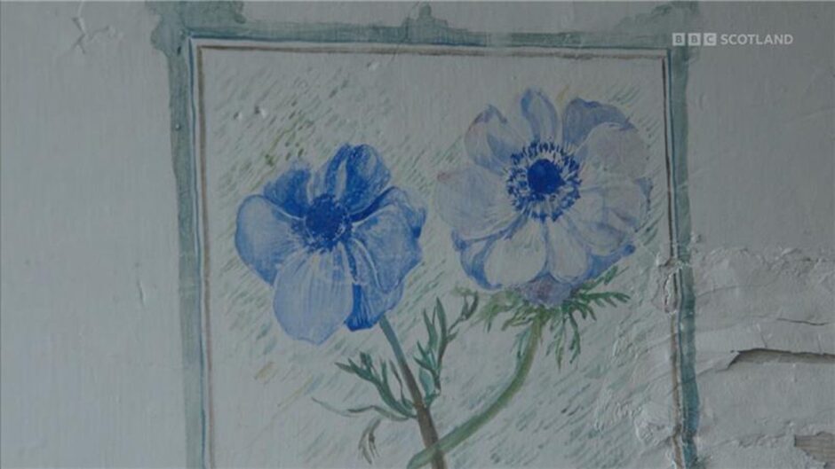 Flowers drawn by a Polish soldier in 1945. Image: BBC/The Repair Shop on the Road