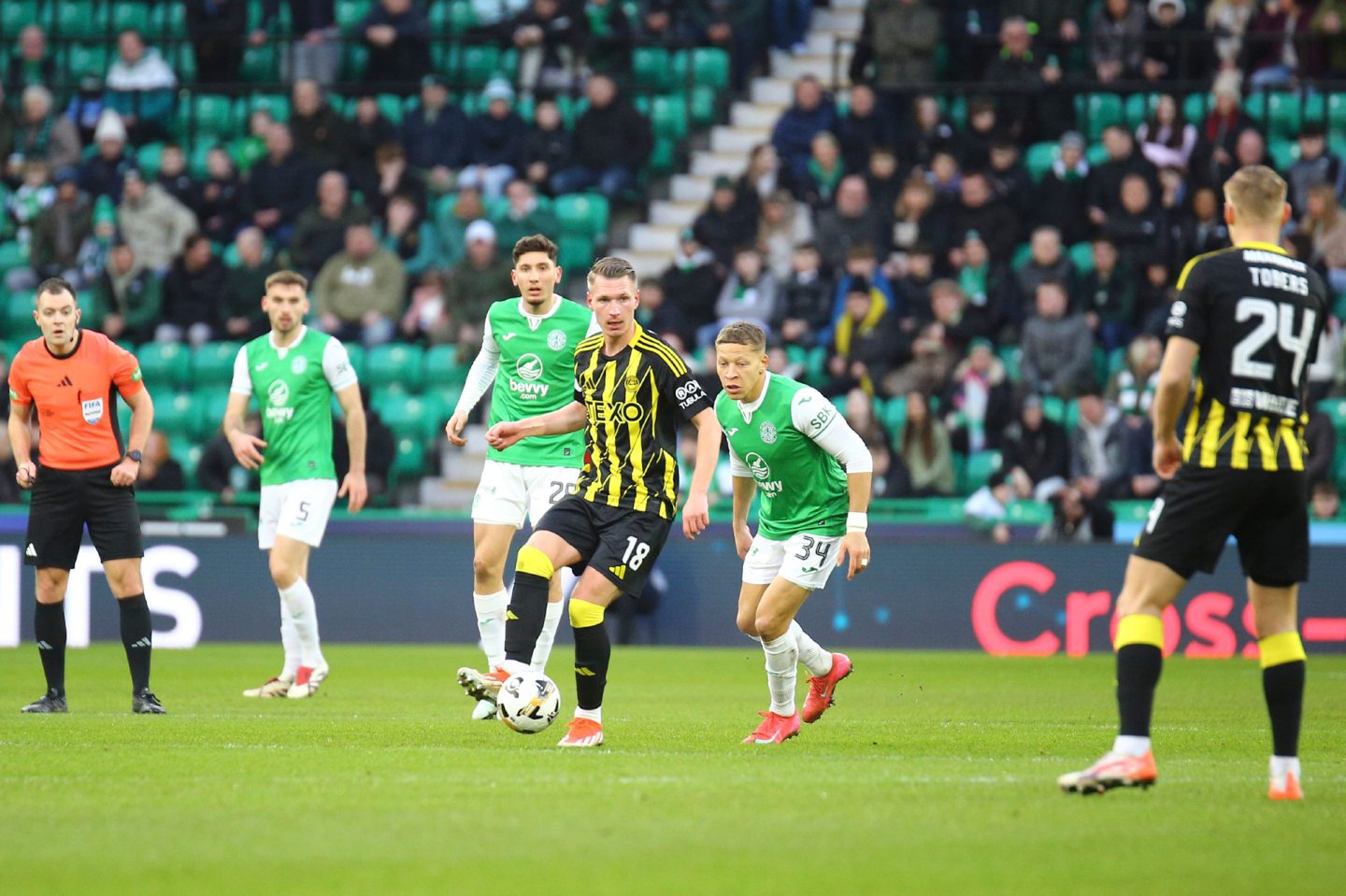 Midfielder Ante Palaversa (18) during the 2-0 loss to Hibs. Image: Shutterstock 