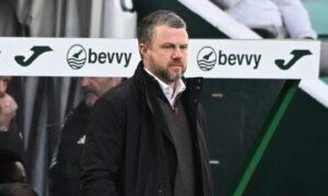 Aberdeen manager Jimmy Thelin during the William Hill Premiership match between Hibernian and Aberdeen at Easter Road. Image: SNS.