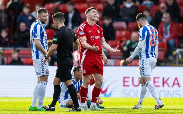 Aberdeen's Kevin Nisbet during a William Hill Premiership match between Aberdeen and Kilmarnock at Pittodrie, on February 22, 2025. Image: SNS.