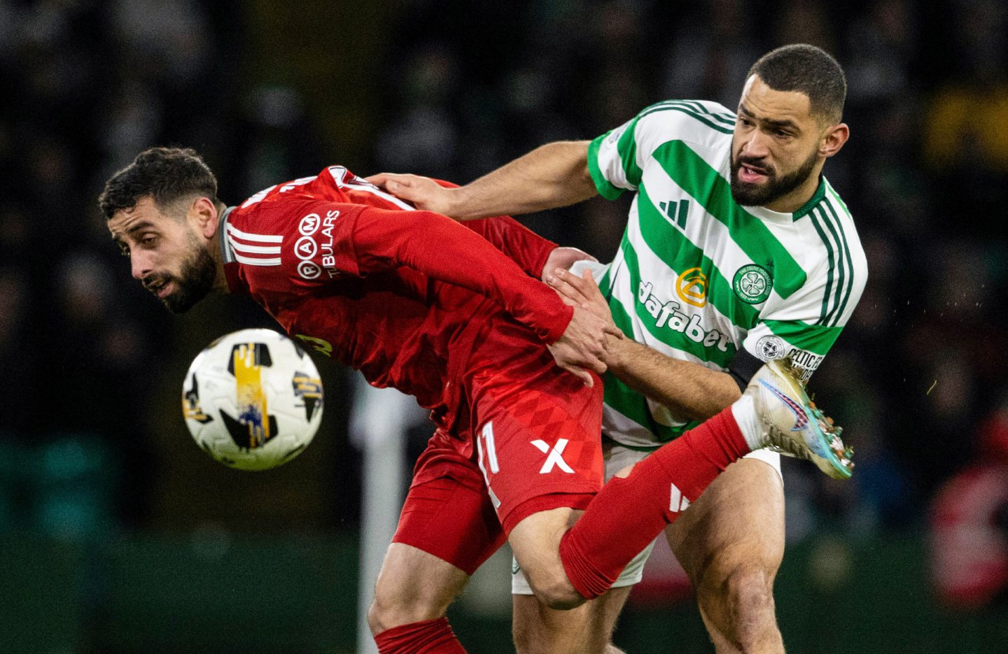  Celtic's Cameron Carter-Vickers (R) and Aberdeen's Oday Dabbagh in action during the 5-1 Premiership loss at Parkhead. Image: SNS 