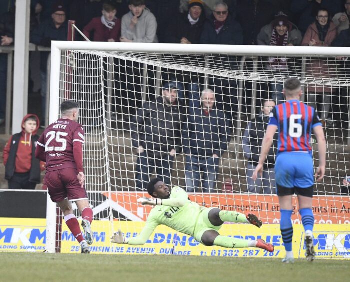 Andy Winter scores his penalty to make it 2-0 to Arbroath against Inverness Caledonian Thistle. 