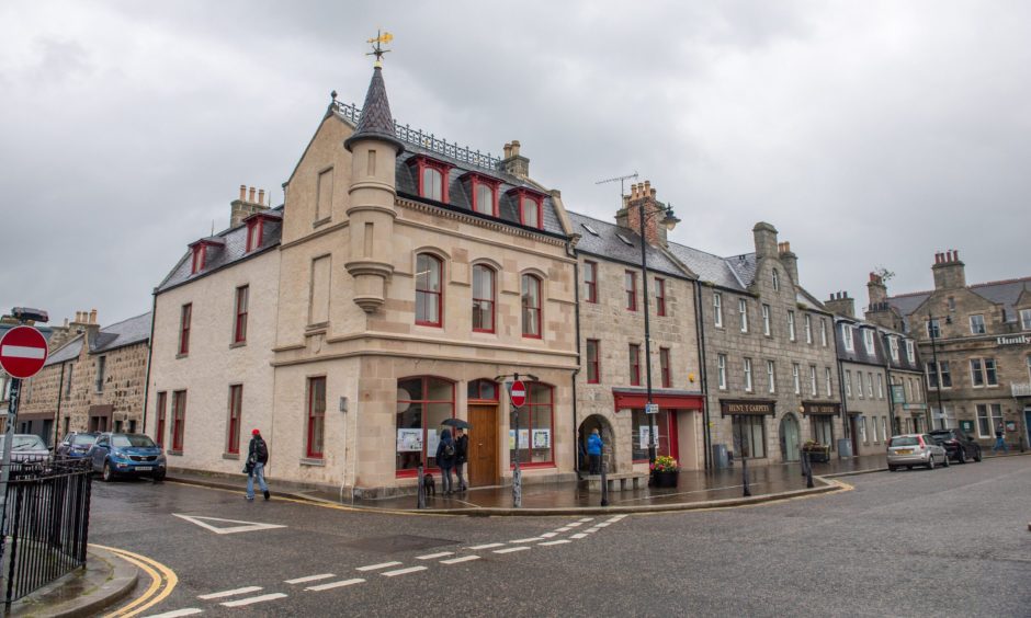 Number 30 stands out amongst Huntly Town Centre. Image: Kath Flannery/DC Thomson