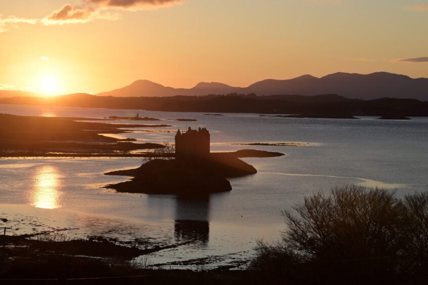 castle stalker loch linnhe