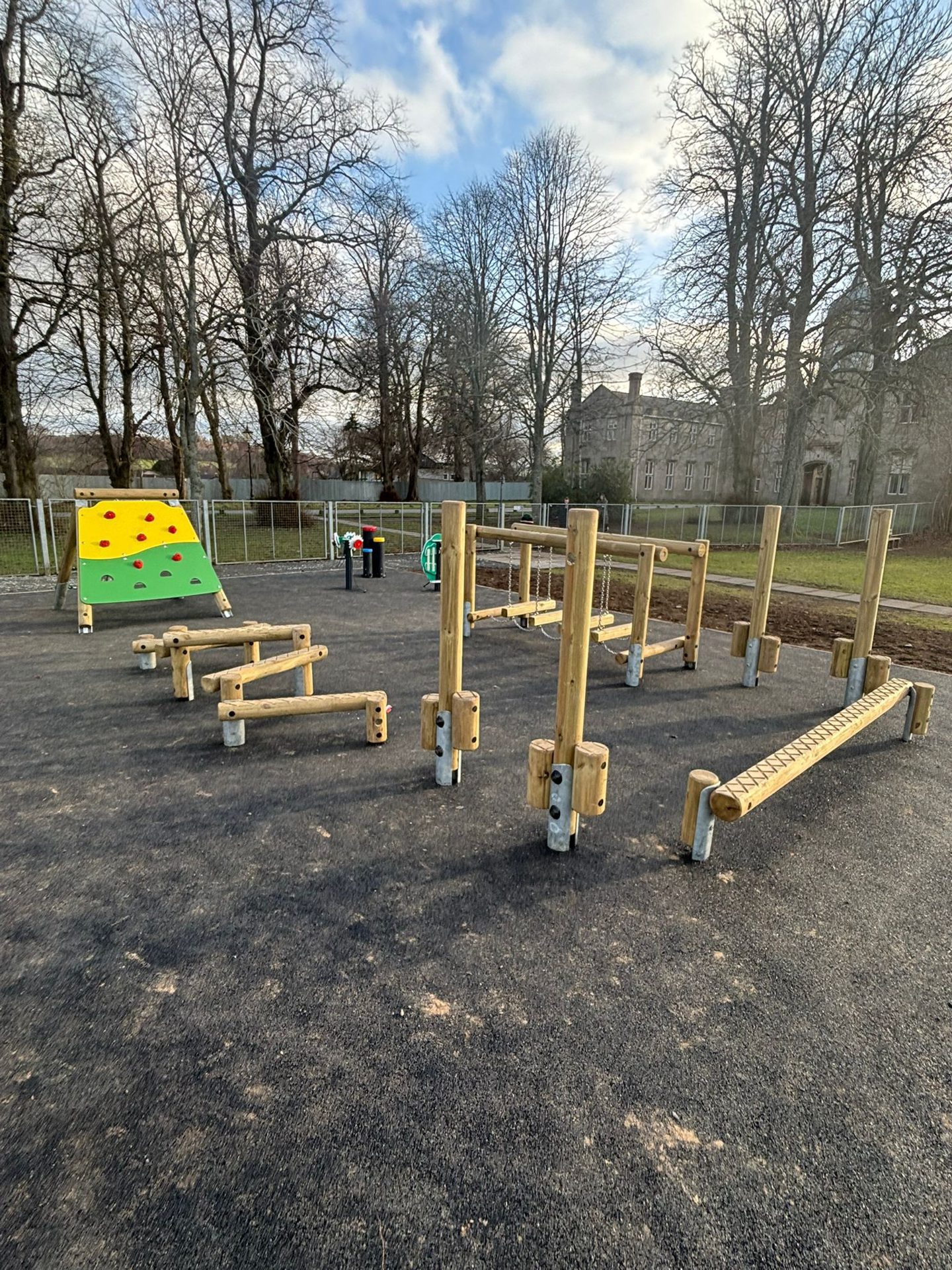 Gordon Primary School playground 