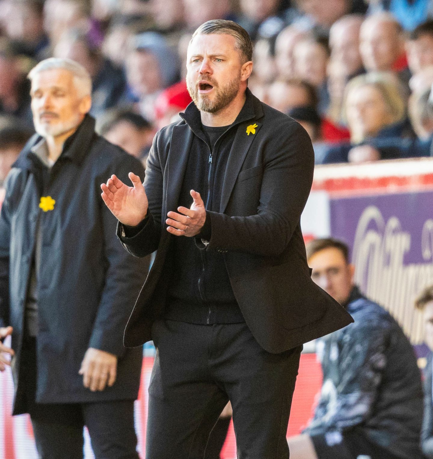 Aberdeen boss Jimmy Thelin during the 2-2 draw with Dundee United. Image: SNS 