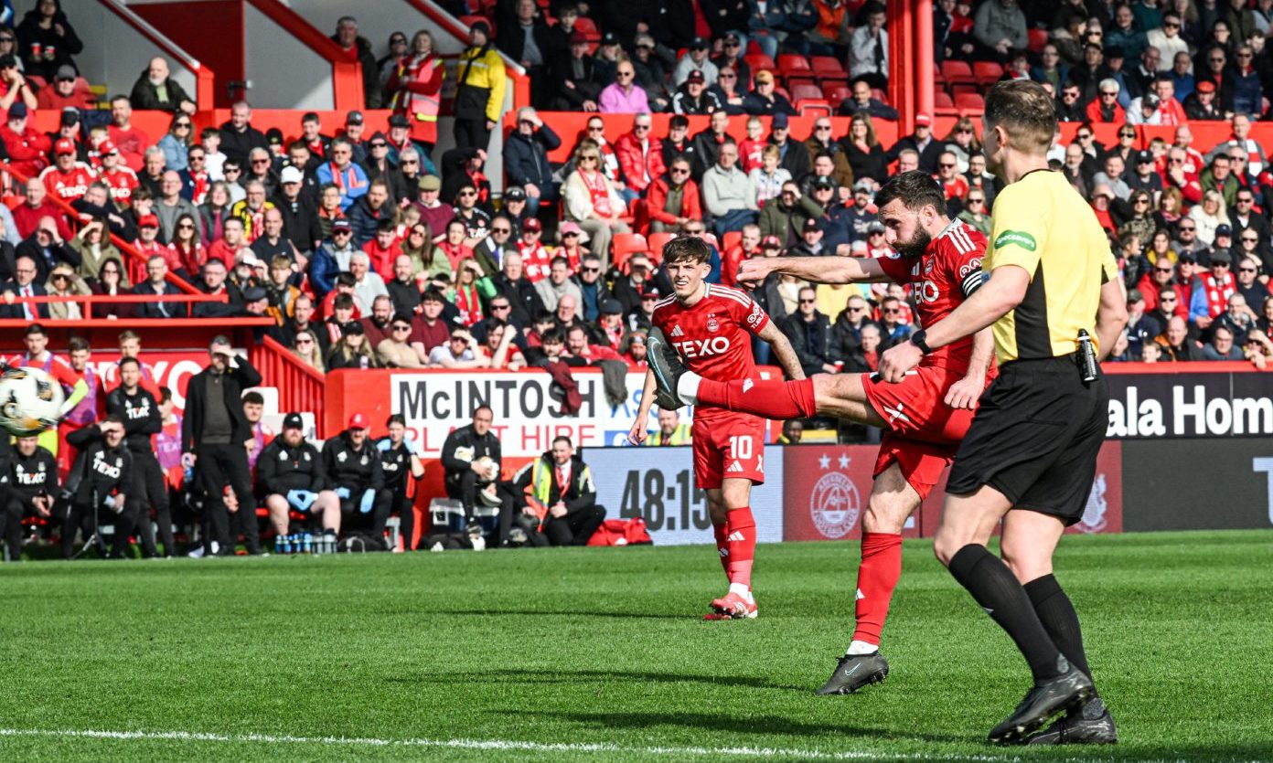 Aberdeen captain Graeme Shinnie scores to make it 3-0 in the Scottish Cup quarter-final against Queen's Park at Pittodrie. Image: SNS