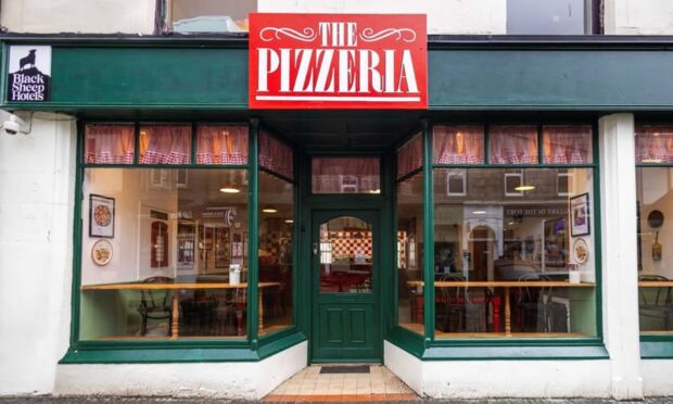 Fort William Pizzeria