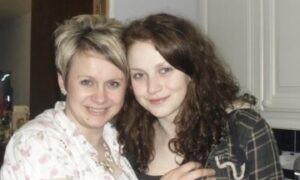 Lorraine Sinclair, left, lost her daughter Lanny in 2014. Image: Orkney Islands Council