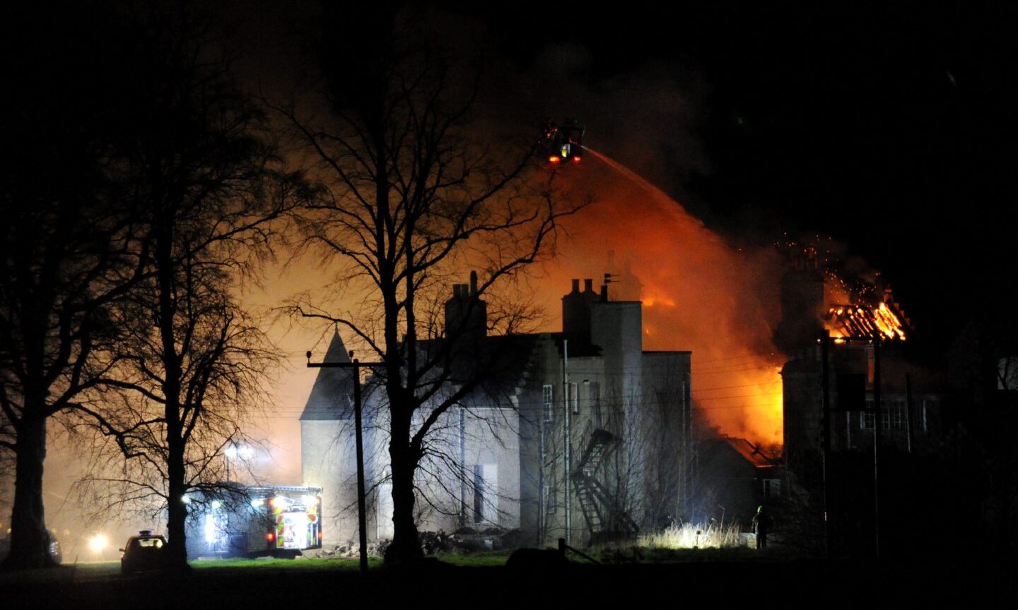 Tertowie House was burned down in 2011