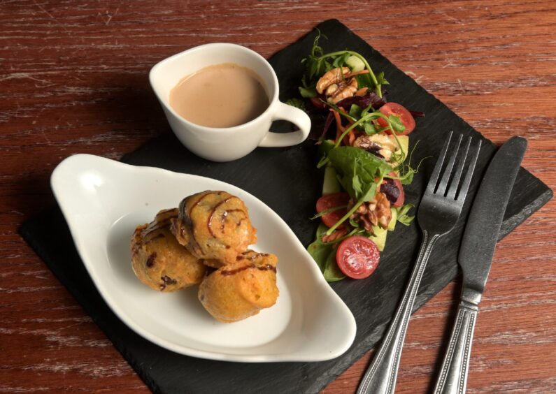 haggis bon bons