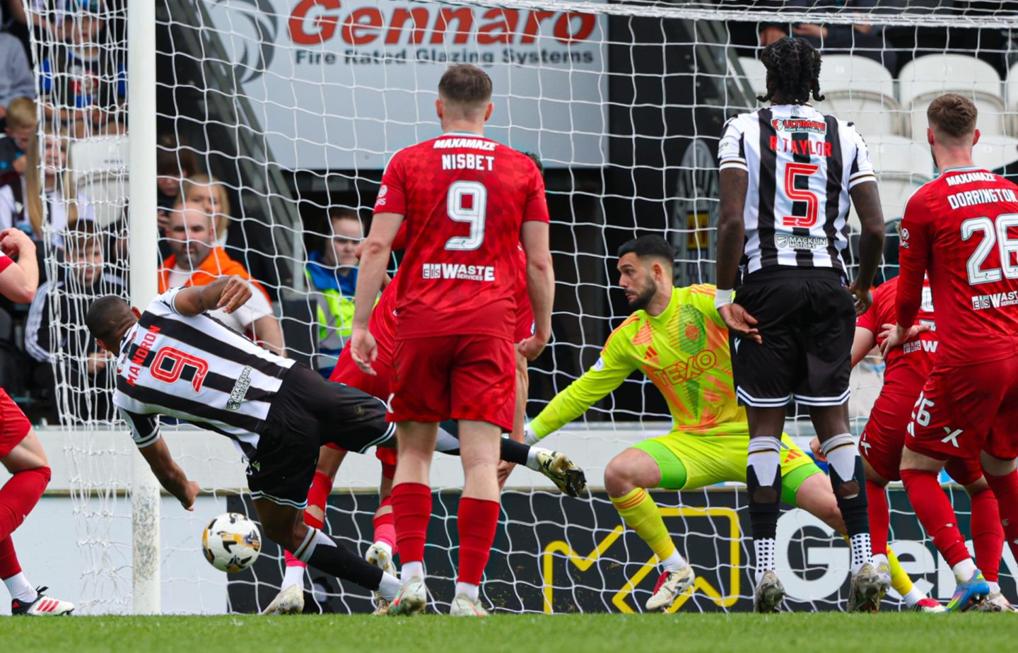 St Mirren's Mikael Mandron scores to make it 1-0 against Aberdeen in the Premiership. 